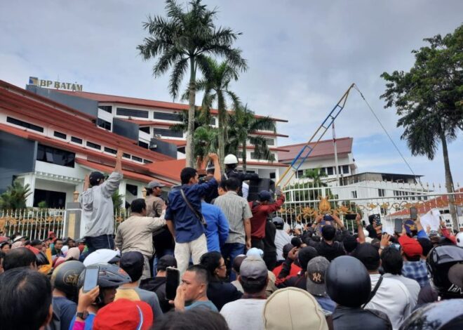 Polemik Kenaikan Pajak: Warga dan Pengusaha Gelar Aksi Unjuk